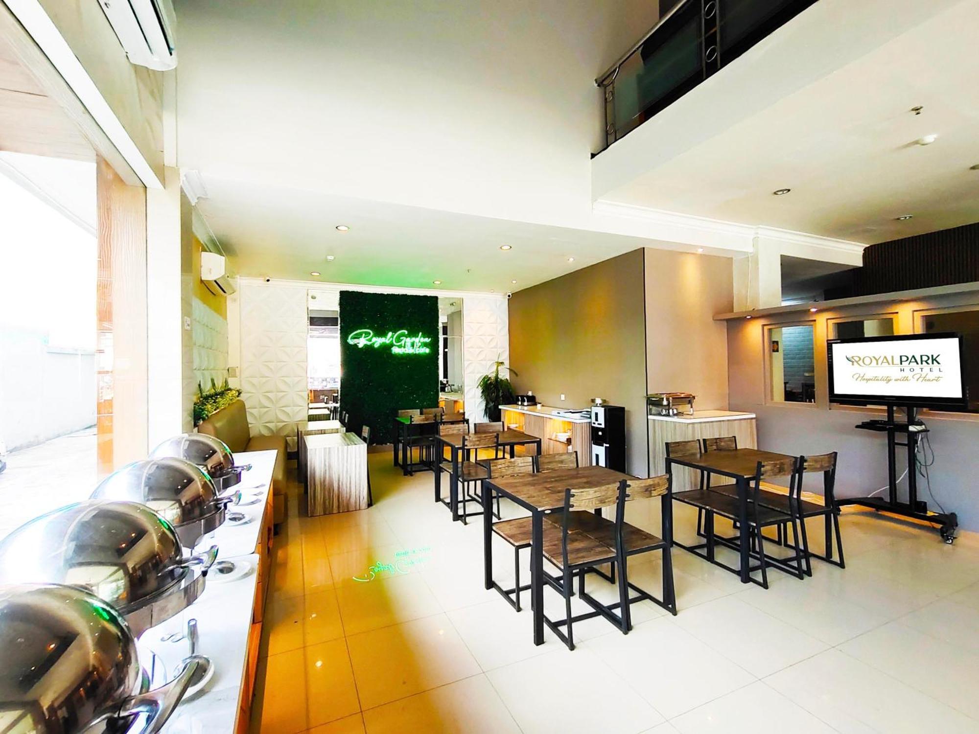 Royal Park Hotel Samarinda Eksteriør billede