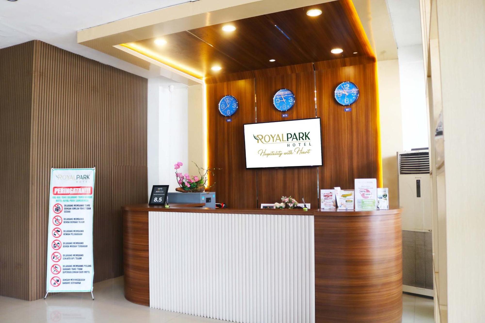 Royal Park Hotel Samarinda Eksteriør billede