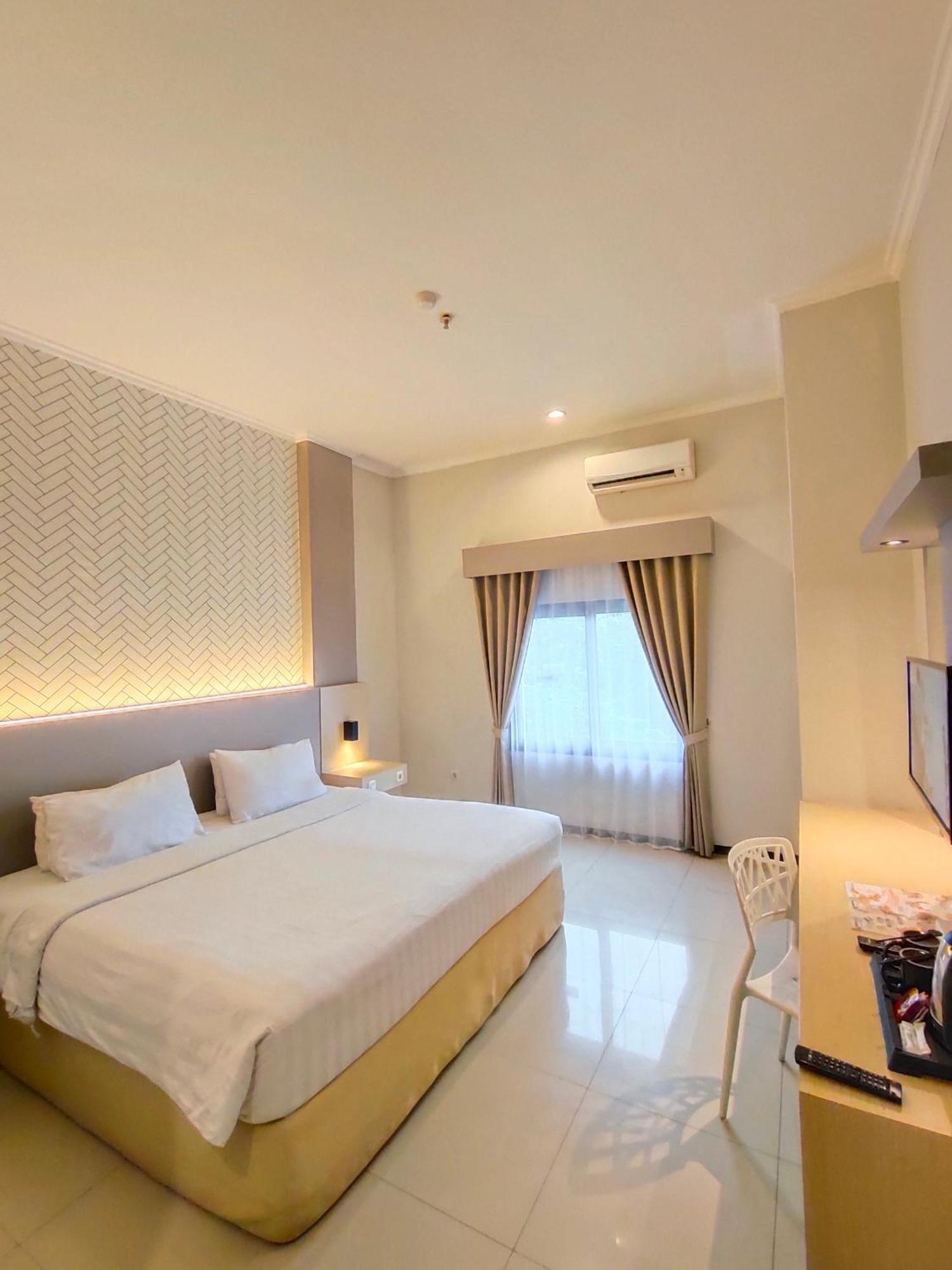 Royal Park Hotel Samarinda Eksteriør billede